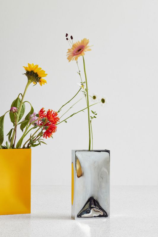 Into vase mirror/ Northern