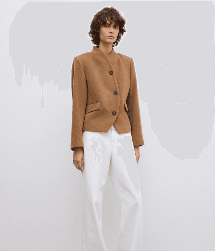 Short Curved Jacket Caramel/ Dagmar
