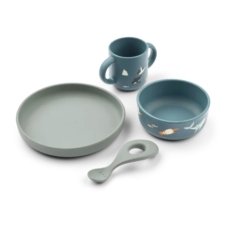 Vivi Printed Tableware set. Artic Sea/ Oceanview. Liewood