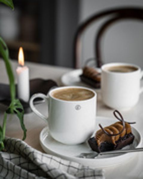 Hovedbilde Mugg d8 h8,5 cm porslin, vanilj/ Ernst