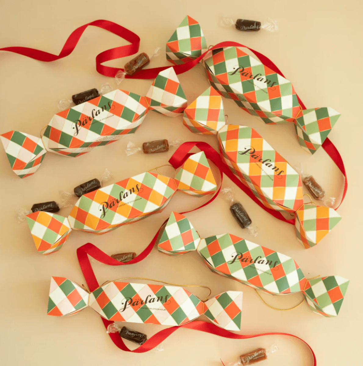  Caramel CHRISTMAS CRACKER 8stk / Pärlans 