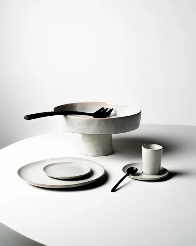 SAUCER COFFEE CUP off-white. SERAX