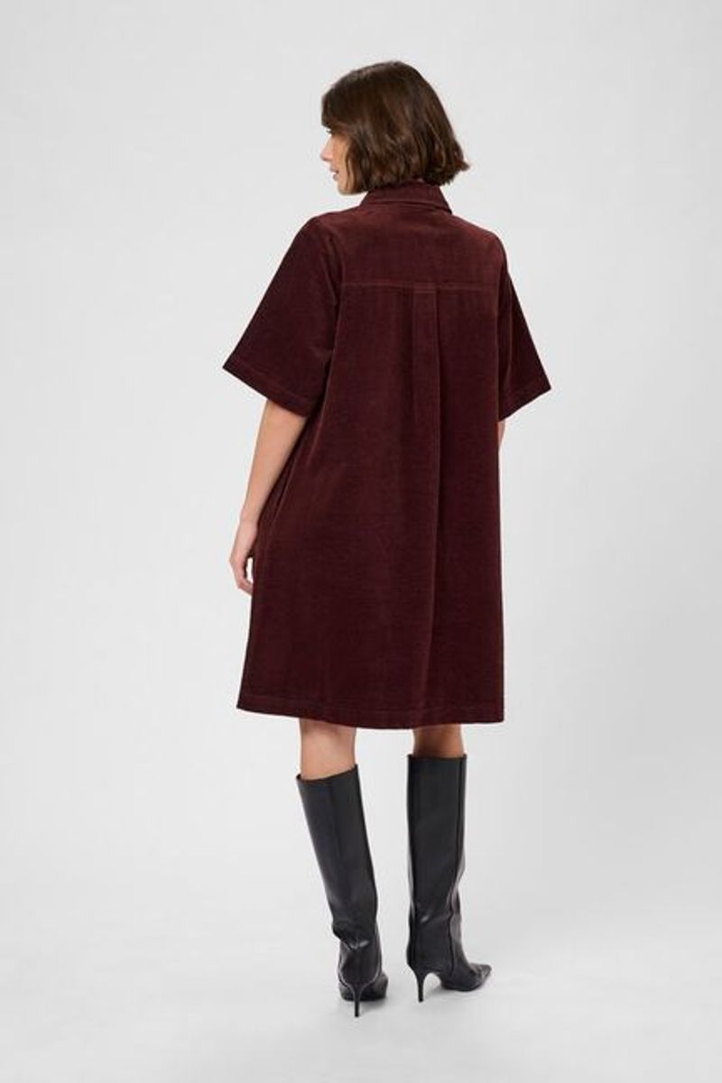 CUbaela Kordfløyelkjole/ Culture