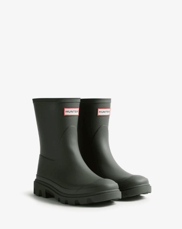 Hunter Unisex Downpour Short Boot - Dark Olive