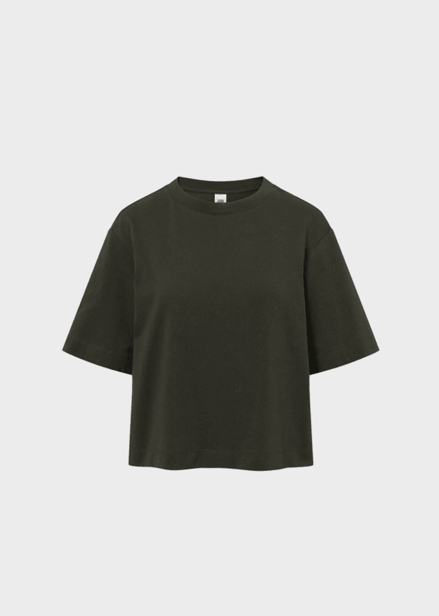 Chelsey Tee forest Green. Twist & Tango